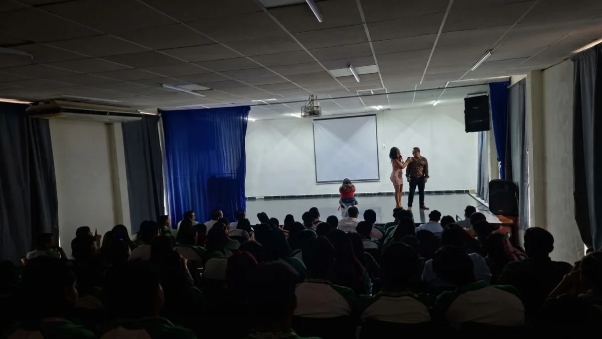 Presentan obra El silencio hace la noche contra trata en Chiapa de Corzo