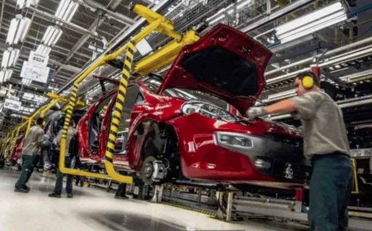 Producción y exportación de vehículos pesados en México repuntan en septiembre de 2026