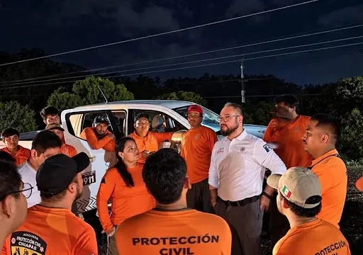 Protección Civil despliega equipos de respuesta por lluvias en Reforma, Pichucalco y Salto de Agua