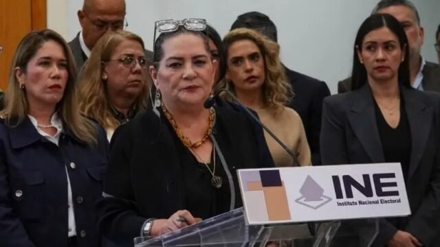 ¡Que la investigue la FGR!: consejero del INE pide indagar a Taddei por viajes y fiestas