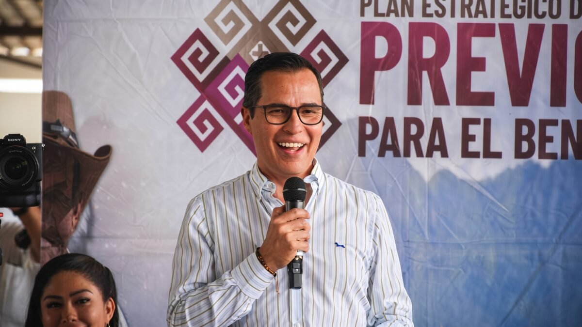Realizan Feria de la Prevención y canje de juguetes bélicos en Berriozábal