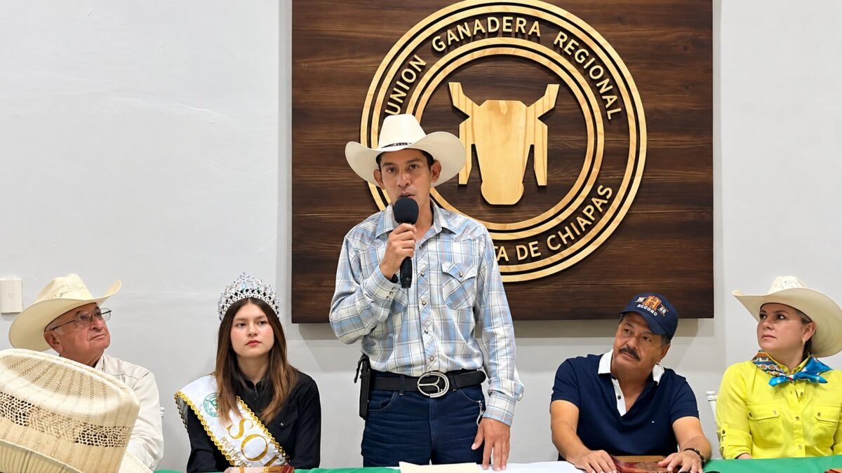 Reconocen a mujeres ganaderas por su trayectoria en la Expoferia Tonalá 2026
