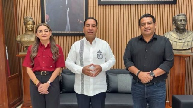 Renuncian dos integrantes del gabinete de Chiapas para buscar una diputación