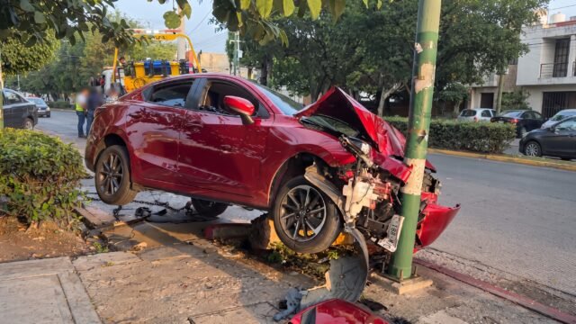 Reportan accidente en carretera Panamericana frente a colegio Paulo Freire