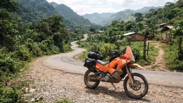 Salieron en moto naranja y ya no volvieron: buscan a dos jóvenes en Tonalá