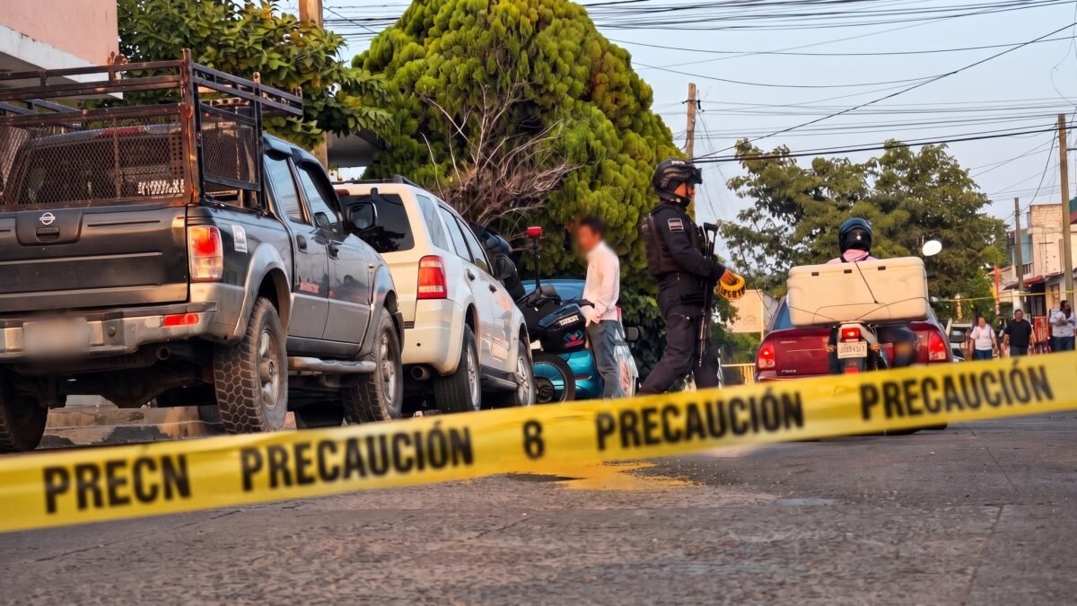 Se cae en su casa en la Obrera y ya nadie lo pudo levantar: muere hombre de 60 años en Tuxtla