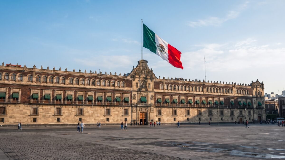 Sheinbaum anuncia portal federal de transparencia: “todo, absoluta transparencia” desde noviembre