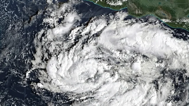 Surge depresión tropical Veintidós-E en el Pacífico y podría convertirse en huracán Vance