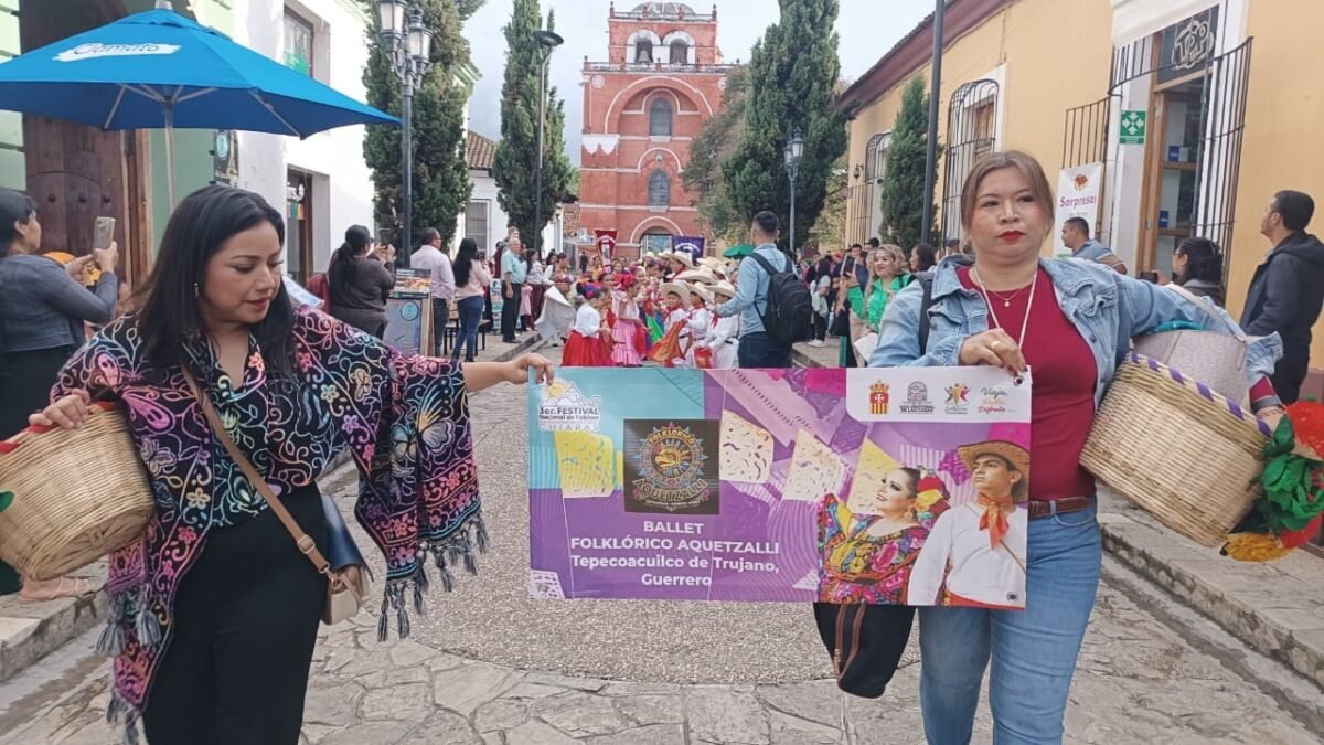 Tercer Festival Folklórico Chiapas llena de color el centro de San Cristóbal