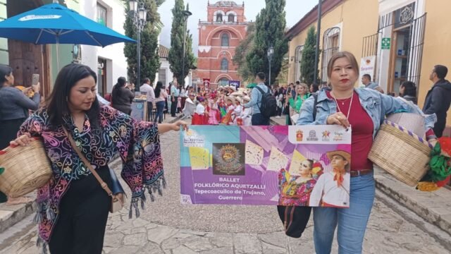 Tercer Festival Folklórico Chiapas llena de color el centro de San Cristóbal