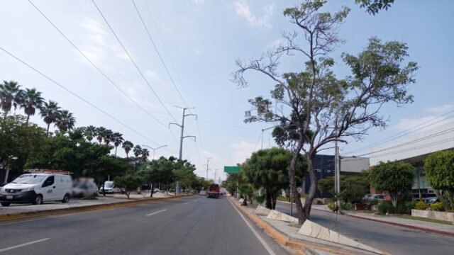 ¡Tome precauciones!: madres bloquean el Libramiento Norte frente a la Fiscalía en Tuxtla