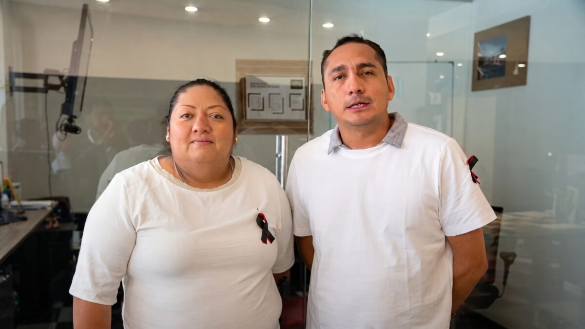 Trabajadores del IMSS Chiapas viajan a Ciudad de México en apoyo a negociación salarial