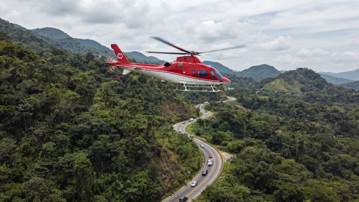 Trasladan en helicóptero a paciente crítica de Comitán a Tuxtla Gutiérrez