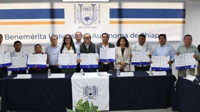Unach firma convenios con ayuntamientos y Cobach para educación a distancia