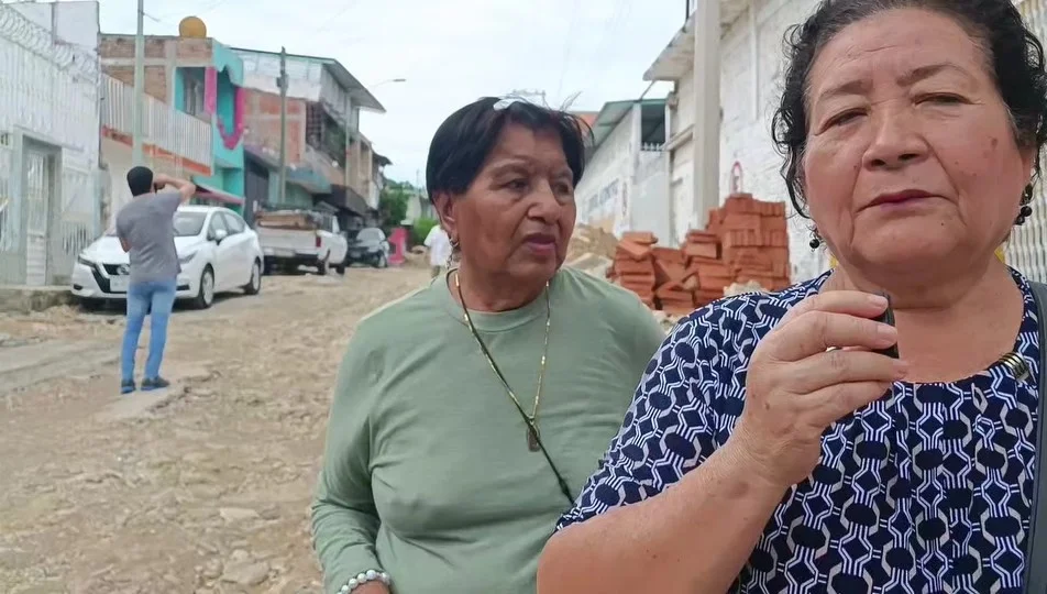 Vecinos de Albania Baja piden concluir obras de drenaje y pavimentación en Tuxtla