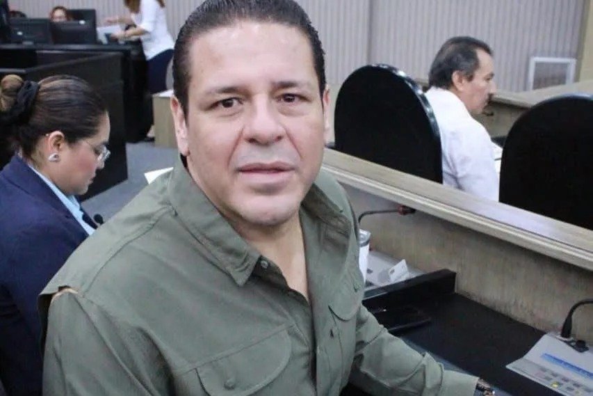 Zuarth advierte posible control delictivo en ayuntamientos tras caso Suchiapa
